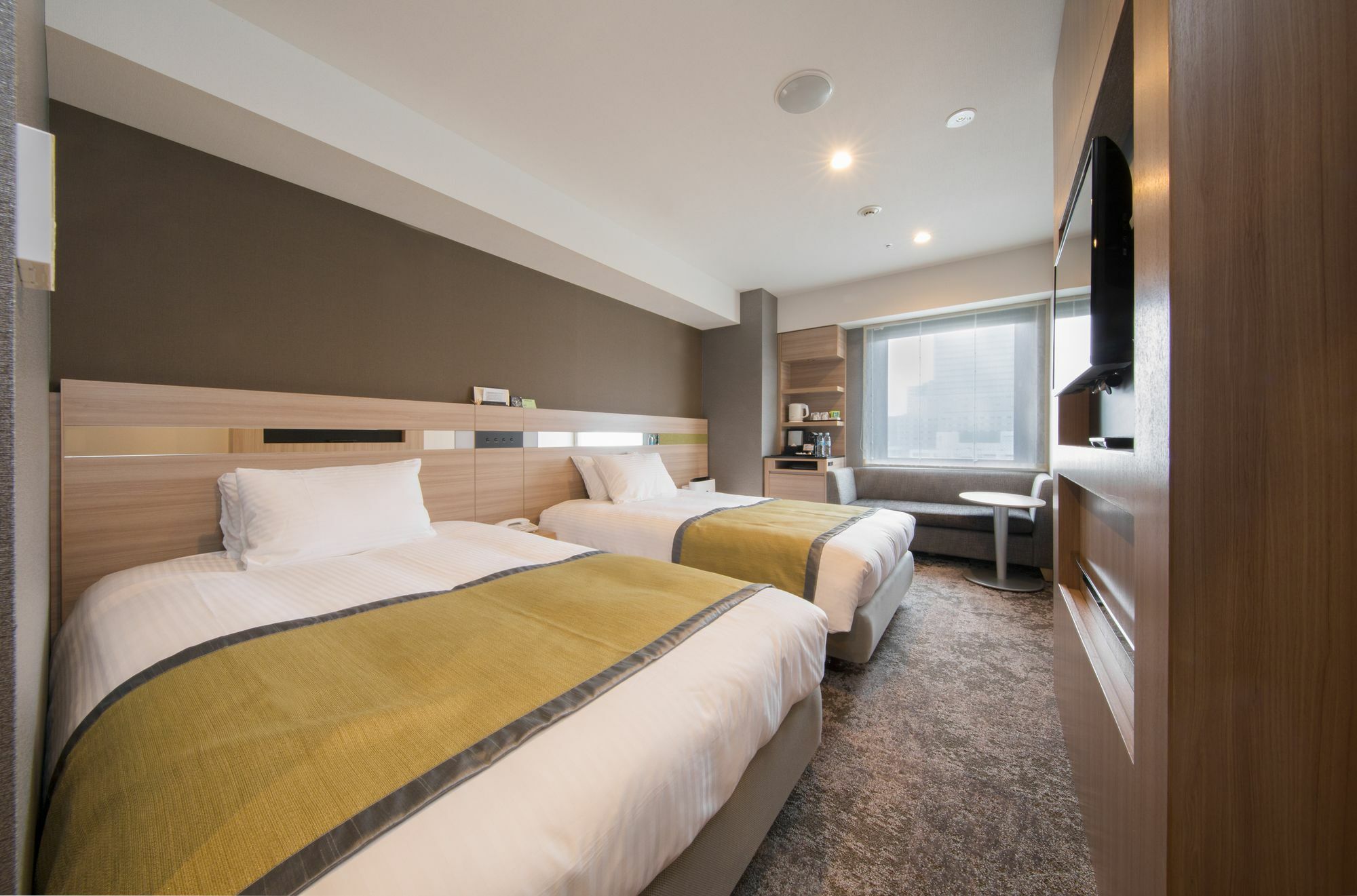 Almont Hotel 4*